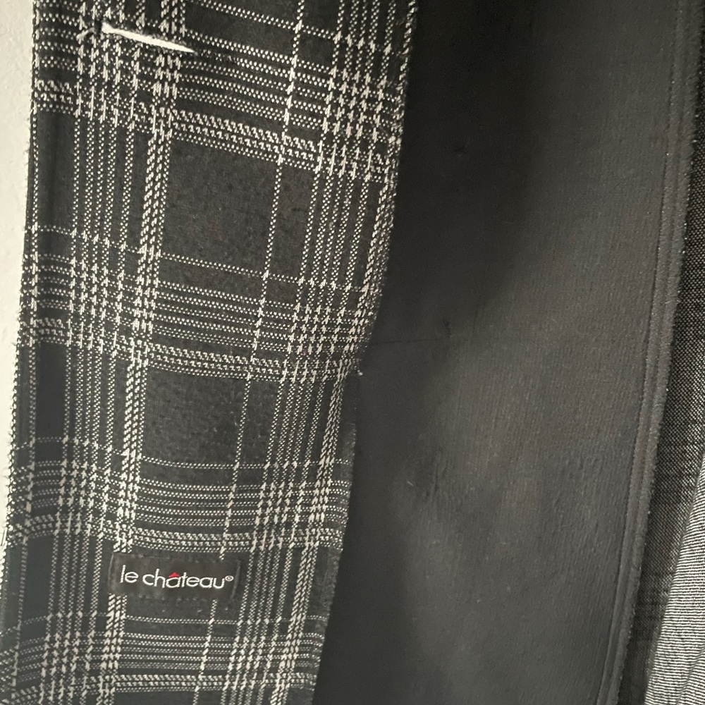 Le Chateau Belted Plaid Coat - Picture 4 of 11